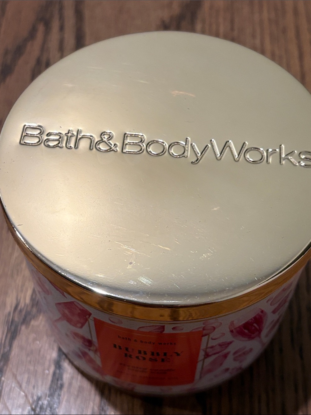 Bath & Body Works Bubbly Rosé Scented Candle - Pink & Gold - Picture 3 of 4